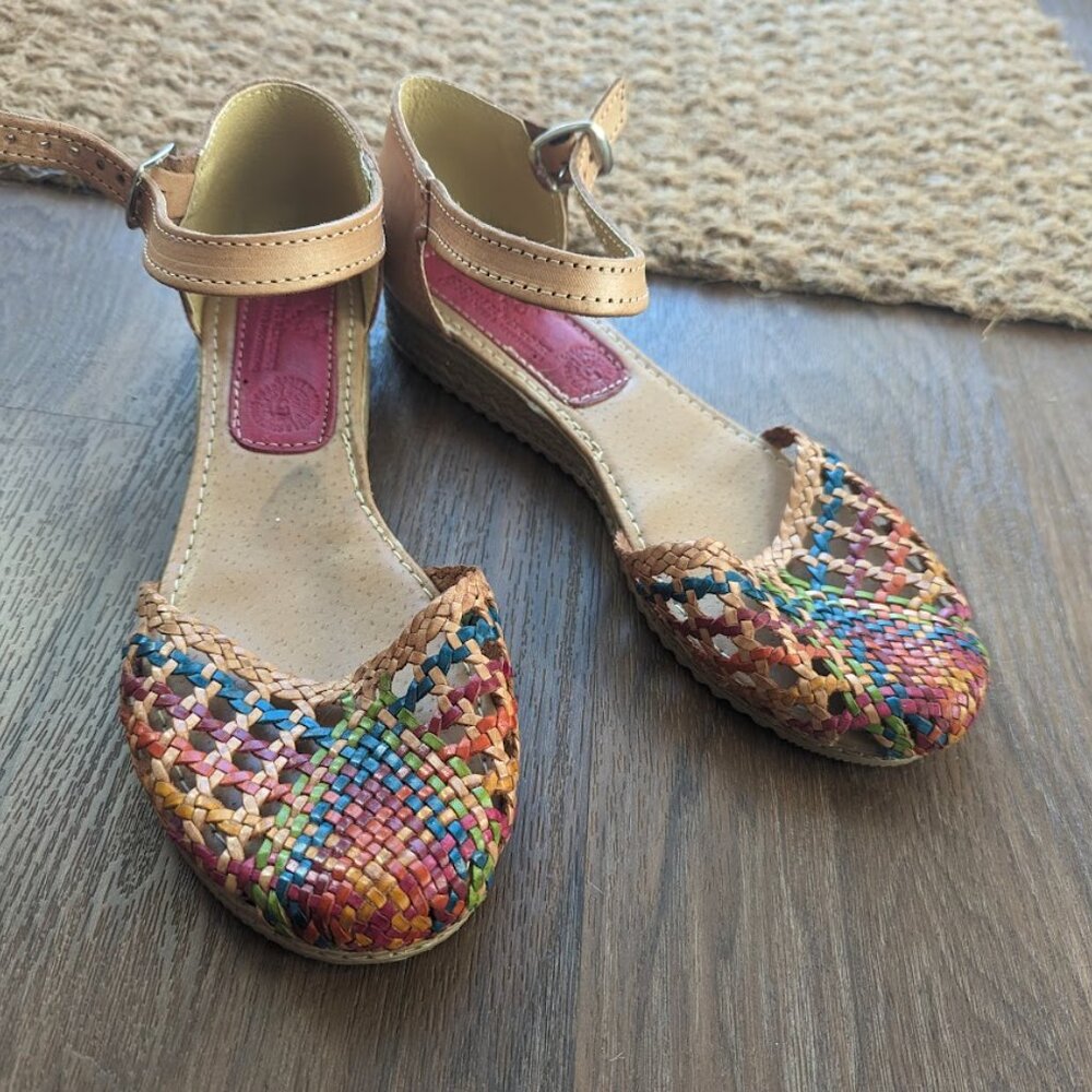 NEW size 9 women Colorful Leather Sandals